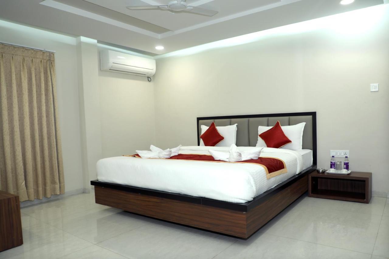 Vov Hotels Vijayapura Bijāpur Екстериор снимка
